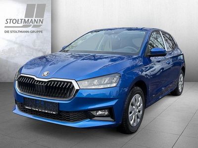 Neu Skoda Fabia Essence 80 PS (58 kW) 2025 Blau Kleinwagen