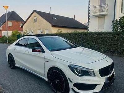 Gebraucht Mercedes CLA45 AMG AMG 381 PS (280 kW) 2016 Weiß Coupé