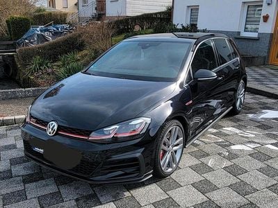 Second-hand VW Golf VIII GTI 245 CP (180 kW) 2020 Negru Berlinǎ