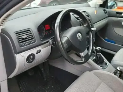 Gebraucht VW Golf IV 116 PS (85 kW) 2006 Silber Limousine