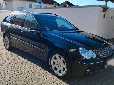 Gebraucht Mercedes C220 150 PS (110 kW) 2007 Schwarz Kombi