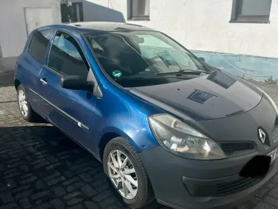 Gebraucht Renault Clio 75 PS (55 kW) 2008 Blau Kleinwagen