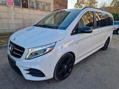 Gebraucht Mercedes V250 AMG 190 PS (139 kW) 2018 Weiß Van / Kleinbus