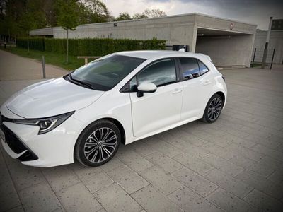 gebraucht Toyota Corolla 1.8 hybrid 5 türer Team Deutschland