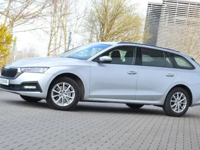 Gebraucht Skoda Octavia Ambition 150 PS (110 kW) 2021 Silber Kombi