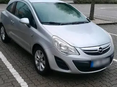 Gebraucht Opel Corsa 60 PS (44 kW) 2013 Silber Kleinwagen
