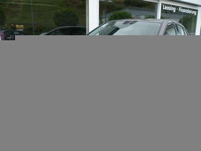 Gebraucht Mercedes B180 Edition 122 PS (89 kW) 2012 Mountaingraumet. Kleinwagen