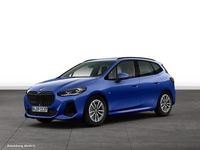 Blau Gebraucht 2025 BMW 220 Active Tourer M Sport Van / Kleinbus | 34.930 € (Fairer Preis)