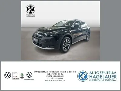 Neu VW T-Roc Life 116 PS (85 kW) 2026 Schwarz SUV