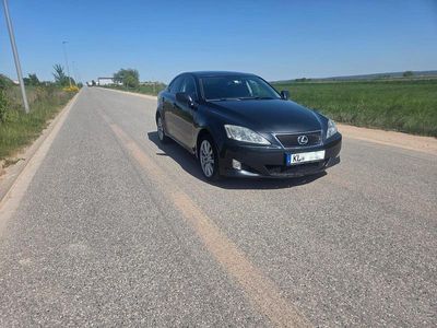 Lexus IS220d