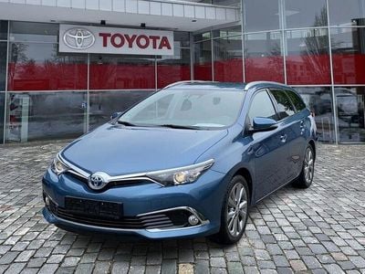 Toyota Auris Hybrid