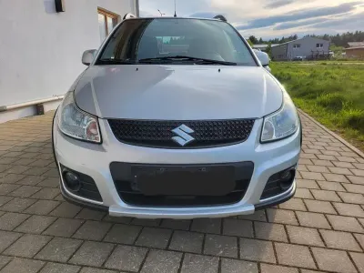 Gebraucht Suzuki SX4 120 PS (88 kW) 2010 Silber Limousine