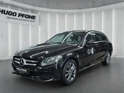 Gebraucht Mercedes C180 Avantgarde 156 PS (114 kW) 2017 Obsidianschwarz metalliclack Kombi