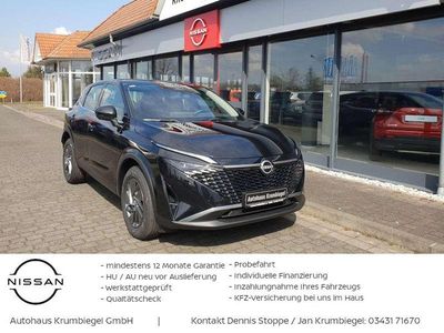 Neu Nissan Qashqai Acenta 140 PS (102 kW) 2025 Pearl black SUV