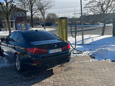 Gebraucht BMW 520 Sport Line 190 PS (139 kW) 2017 Schwarz Limousine