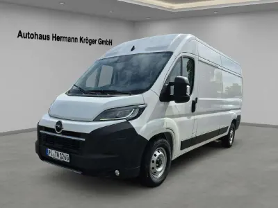 Gebraucht Opel Movano 140 PS (102 kW) 2024 Cassablanca weiß Van