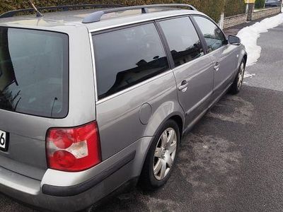 Grau Gebraucht 2001 VW Passat Comfortline Kombi | 1.300 € (Guter Preis)