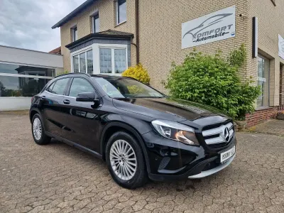Używany Mercedes GLA180 122 KM (89 kW) 2017 Czarny SUV