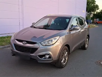 Gebraucht Hyundai ix35 Trend 135 PS (99 kW) 2015 Grau SUV