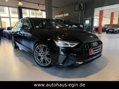 Gebraucht Audi A4 S-Line 204 PS (150 kW) 2023 Schwarz Kombi