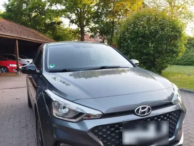 Gebraucht Hyundai i20 Active 101 PS (74 kW) 2020 Kleinwagen