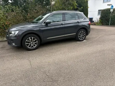 Gebraucht VW Tiguan 150 PS (110 kW) 2017 Grau SUV