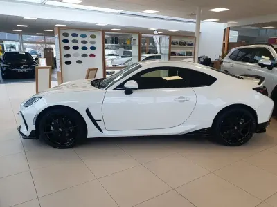 Gebraucht Subaru BRZ Sport 234 PS (172 kW) 2024 Weiß Coupé