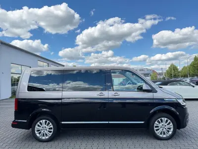 Gebraucht VW Multivan Generation Six 204 PS (150 kW) 2022 2farbenlackierung metallic Van / Kleinbus