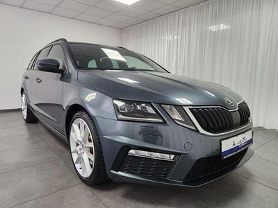 Grau Gebraucht 2017 Skoda Octavia RS Kombi | 23.990 € (Teuer)