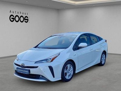 Gebraucht Toyota Prius Comfort 122 PS (89 kW) 2018 White pearl cs Limousine