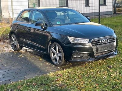 Gebraucht Audi A1 Sportback Comfort 95 PS (69 kW) 2015 Schwarz Kleinwagen