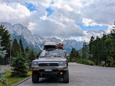 Grau Gebraucht 1994 Toyota 4 Runner SUV | 10.000 €