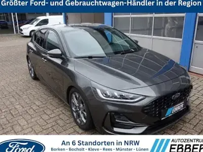 Gebraucht Ford Focus ST-Line X 155 PS (114 kW) 2025 Grau Limousine