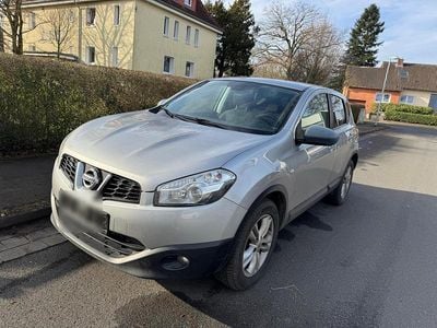 Gebraucht Nissan Qashqai 110 PS (80 kW) 2013 Silber SUV