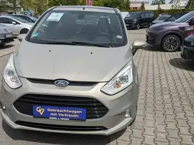 Gebraucht Ford B-MAX Titanium 125 PS (91 kW) 2014 Grau Van / Kleinbus