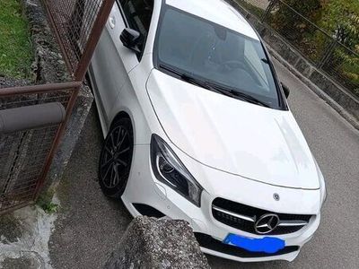 gebraucht Mercedes CLA180 