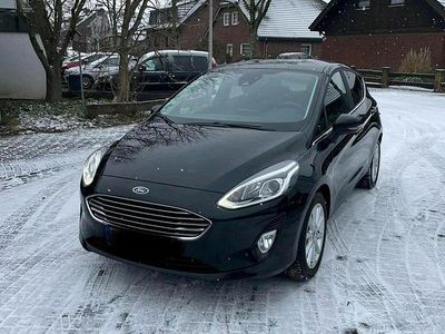 Schwarz Gebraucht 2020 Ford Fiesta Titanium Kleinwagen | 11.200 € (Fairer Preis)