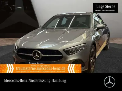 Gebraucht Mercedes A200 Progressive 163 PS (119 kW) 2025 Mountain grau Limousine