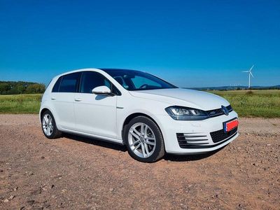 Gebraucht VW Golf VII GTD 184 PS (135 kW) 2015 Weiß Limousine