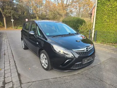 Gebraucht Opel Zafira Tourer 120 PS (88 kW) 2016 Schwarz Van / Kleinbus