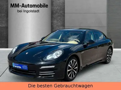Gebraucht Porsche Panamera 310 PS (228 kW) 2015 Tiefschwarz Kleinwagen