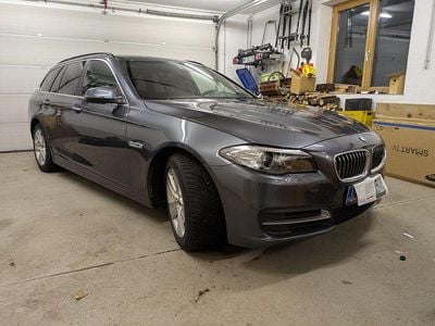 Gebraucht BMW 520 190 PS (139 kW) 2016 Grau Kombi