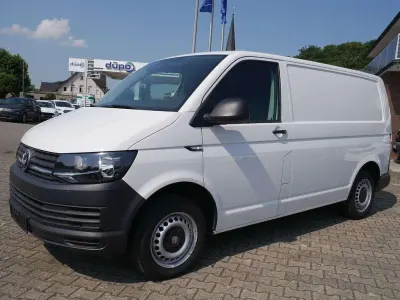 Gebraucht VW T6 102 PS (75 kW) 2017 Candyweiß Van