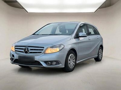Gebraucht Mercedes B180 122 PS (89 kW) 2013 Grau Van / Kleinbus