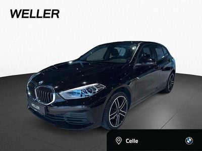 Schwarz (schwarz) Gebraucht 2023 BMW 118 Advantage Kleinwagen | 18.950 € (Guter Preis)