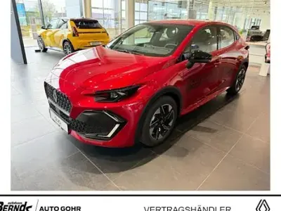 Ny Renault Clio V Evolution 158 HK (116 kW) 2025 Rød Sedan