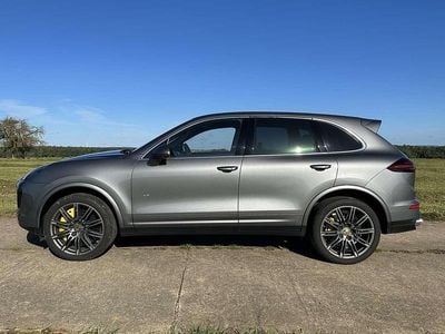 Gebraucht Porsche Cayenne Turbo S 570 PS (419 kW) 2016 SUV