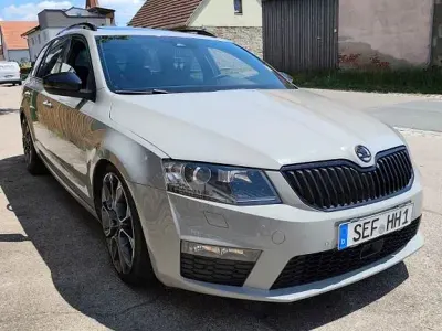 Gebraucht Skoda Octavia RS 184 PS (135 kW) 2014 Grau Kombi