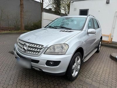 Gebraucht Mercedes 280 190 PS (139 kW) 2008 Silber SUV