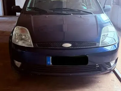 Gebraucht Ford Fiesta 60 PS (44 kW) 2005 Blau Kleinwagen